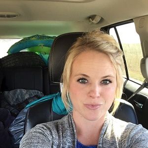 Meet your Posher, Brittney